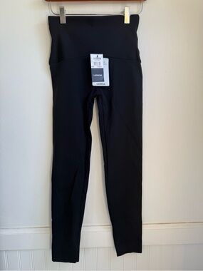 Leonisa Super Soft Dual Compression Leggings Black Size medium Yoga Daily Wear